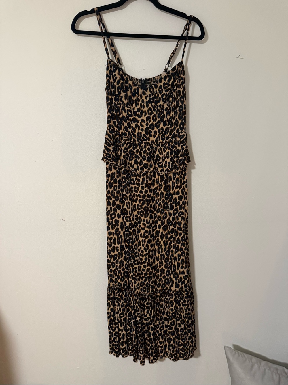 Reformation Felda leopard print peplum midi dress READ DESCRIPTION